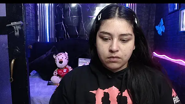 Snapshot of lehia_285 chatting on 05-14-26, 01:07 lehia 285 online show from 05-14-26, 01:07