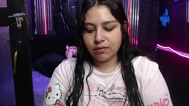 Snapshot of lehia_285 chatting on 05-25-26, 01:17 lehia 285 online show from 05-25-26, 01:17