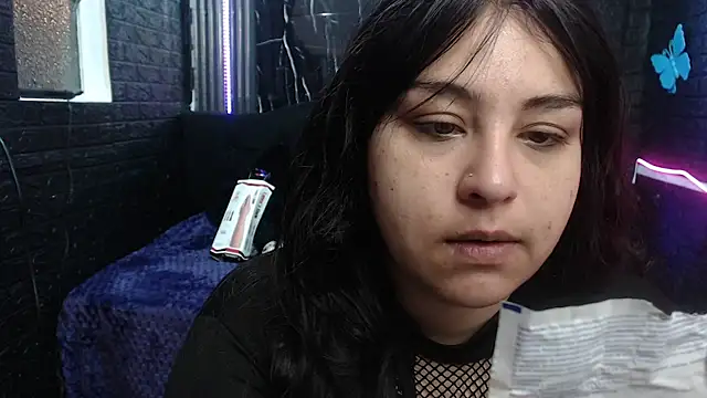 Snapshot of lehia_285 chatting on 06-17-26, 01:12 lehia 285 online show from 06-17-26, 01:12