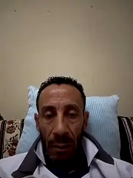 Snapshot of walide100000 chatting on 04-19-26, 06:32 walide100000 online show from 04-19-26, 06:32