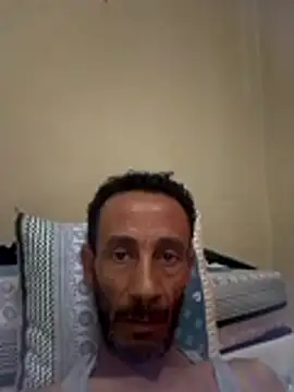 Snapshot of walide100000 chatting on 05-08-26, 08:03 walide100000 online show from 05-08-26, 08:03