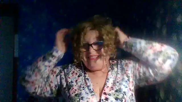 Milaniya606 online show from 11-18-25, 06:34