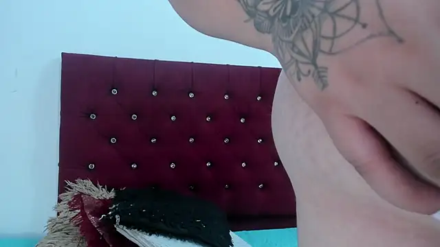 Snapshot of Anggie_Miller chatting on 03-19-26, 11:09 Anggie Miller online show from 03-19-26, 11:09