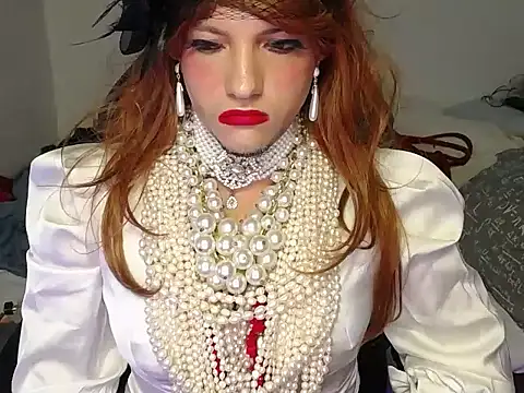 VanesaCrossic online show from 10-30-25, 08:16