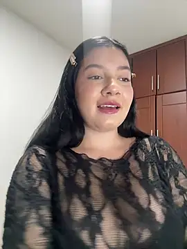 Snapshot of Eve_Miiller chatting on 07-15-26, 04:07 Eve Miiller online show from 07-15-26, 04:07