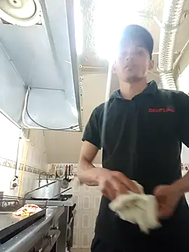 Snapshot of flacobb1 chatting on 10-31-25, 09:16 flacobb1 online show from 10-31-25, 09:16