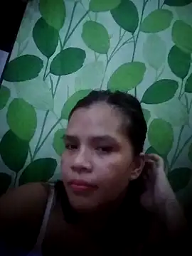 Snapshot of _simplecristy_ chatting on 10-31-25, 06:58  simplecristy  online show from 10-31-25, 06:58