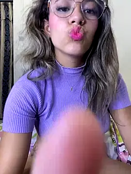 liahot69 online show from 11-19-25, 03:06