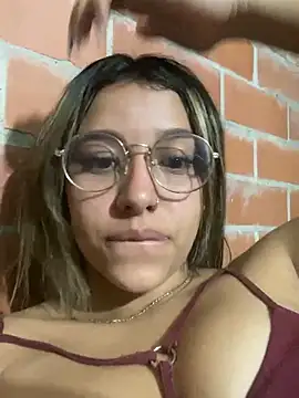 liahot69 online show from 04-14-26, 03:23