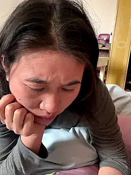 Snapshot of daaqnn chatting on 11-13-25, 02:10 daaqnn online show from 11-13-25, 02:10