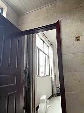 Snapshot of daaqnn chatting on 04-06-26, 11:49 daaqnn online show from 04-06-26, 11:49