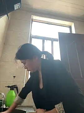 Snapshot of daaqnn chatting on 04-09-26, 11:54 daaqnn online show from 04-09-26, 11:54