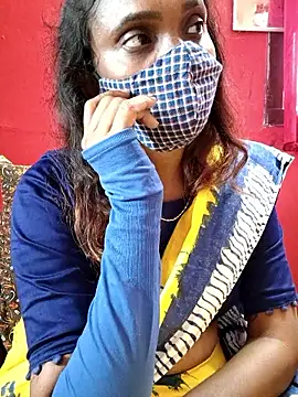 Snapshot of Queen-dhivya chatting on 12-02-25, 04:29 Queen-dhivya online show from 12-02-25, 04:29