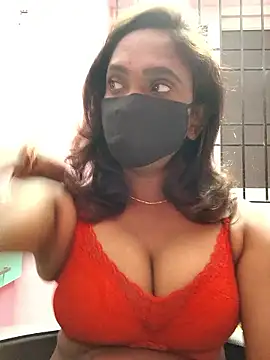 Queen-dhivya online show from 01-17-26, 05:49