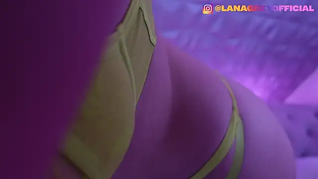 Snapshot of Lana-Grey chatting on 11-27-25, 09:39 Lana-Grey online show from 11-27-25, 09:39