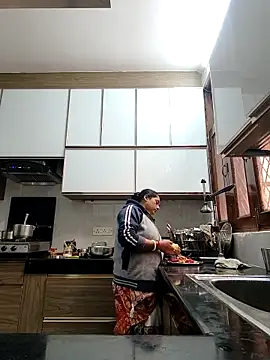 Snapshot of Hot-Sana2 chatting on 11-25-25, 07:08 Hot-Sana2 online show from 11-25-25, 07:08