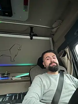 JanSy0 online show from 12-20-25, 02:24