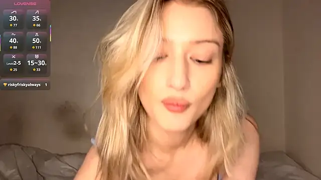 EtsukoDerx online show from 11-04-25, 05:45