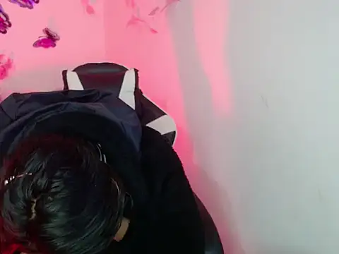 Samanta 777 online show from 11-18-25, 10:20