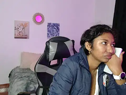 Samanta 777 online show from 01-15-26, 04:17