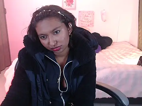 Samanta 777 online show from 04-15-26, 04:41