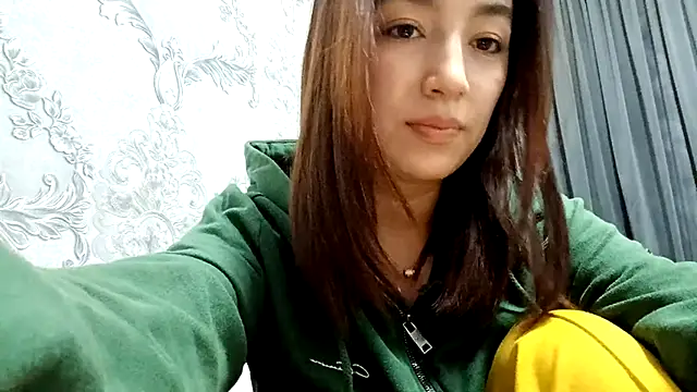 Sofiagreetings online show from 11-05-25, 01:33