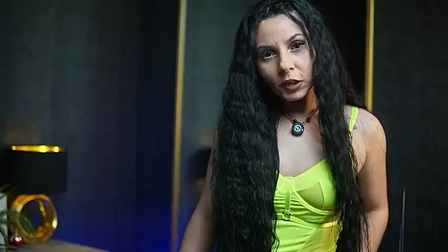 Snapshot of GiaEasyIce chatting on 02-08-26, 09:51 GiaEasyIce online show from 02-08-26, 09:51