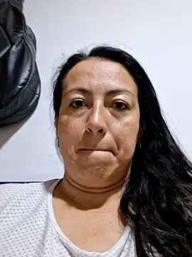 Lauryn Jones online show from 06-30-26, 03:07