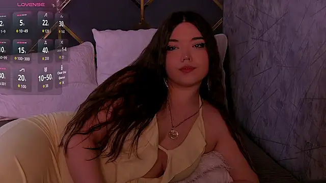Snapshot of NaomiAster chatting on 06-19-26, 07:45 NaomiAster online show from 06-19-26, 07:45