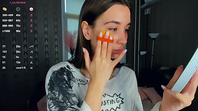 Snapshot of JacalynSchreiber chatting on 12-02-25, 09:14 JacalynSchreiber online show from 12-02-25, 09:14