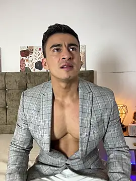 Chris Clarck online show from 12-19-25, 08:16