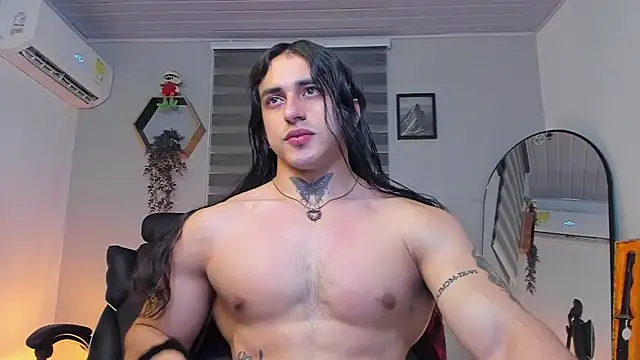 Snapshot of im_allen chatting on 12-14-25, 05:02 im allen online show from 12-14-25, 05:02