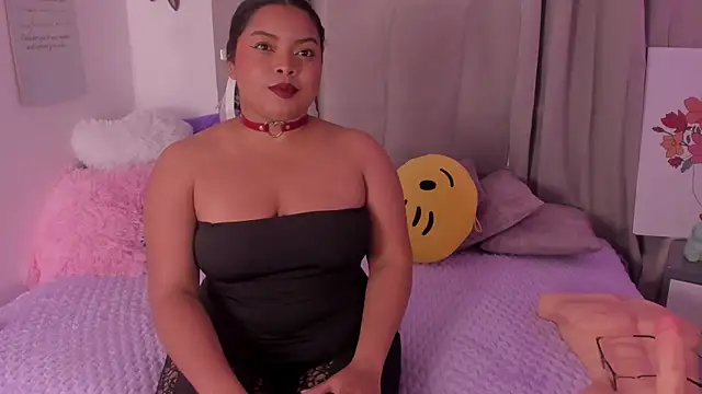 Snapshot of alanaa_gomezz chatting on 11-29-25, 04:43 alanaa gomezz online show from 11-29-25, 04:43