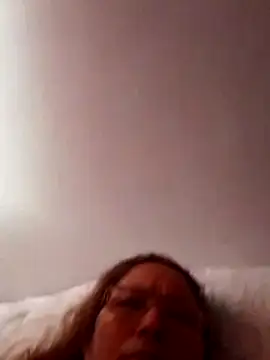 Snapshot of Cessi50 chatting on 02-04-26, 12:11 Cessi50 online show from 02-04-26, 12:11