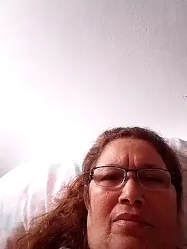 Snapshot of Cessi50 chatting on 02-07-26, 12:31 Cessi50 online show from 02-07-26, 12:31