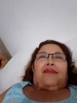 Snapshot of Cessi50 chatting on 02-16-26, 01:46 Cessi50 online show from 02-16-26, 01:46