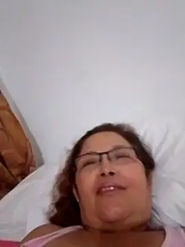 Snapshot of Cessi50 chatting on 02-25-26, 01:48 Cessi50 online show from 02-25-26, 01:48