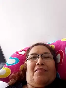 Snapshot of Cessi50 chatting on 03-01-26, 04:53 Cessi50 online show from 03-01-26, 04:53