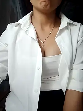 shy-bany123 online show from 11-17-25, 07:25