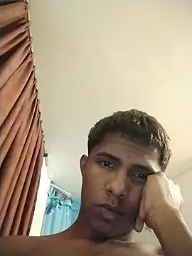 Snapshot of Mack_tom chatting on 07-20-26, 04:38 Mack tom online show from 07-20-26, 04:38