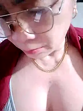 small-house123 online show from 01-13-26, 12:38