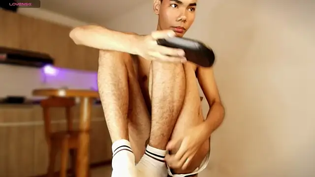 Snapshot of im_zayn_ chatting on 05-22-26, 06:42 im zayn online show from 05-22-26, 06:42