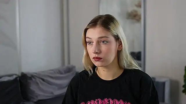 BlushVenom online show from 11-06-25, 02:29