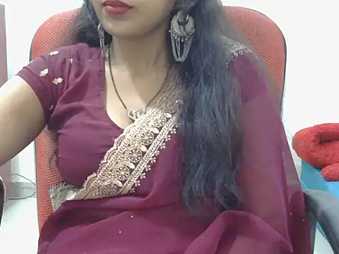 Snapshot of roja-1 chatting on 11-29-25, 01:03 roja-1 online show from 11-29-25, 01:03