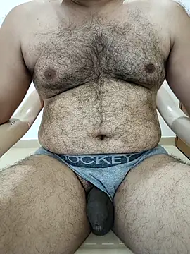 Snapshot of funnyboy_069 chatting on 04-06-26, 05:30 funnyboy 069 online show from 04-06-26, 05:30