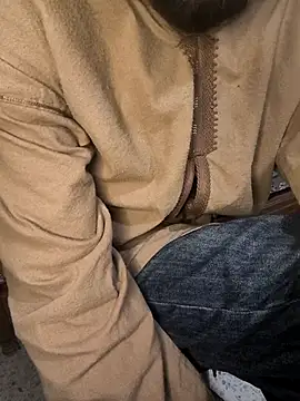 Realverse online show from 04-03-26, 01:42