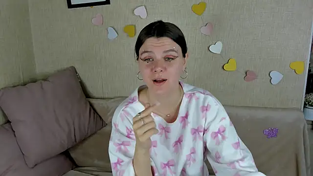 Zorianaa online show from 04-14-26, 08:37