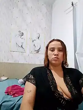 Snapshot of BIADELICIA1 chatting on 11-21-25, 11:58 BIADELICIA1 online show from 11-21-25, 11:58