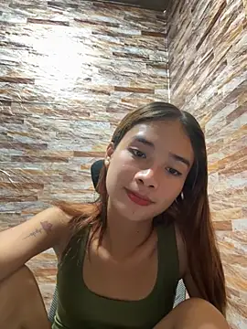 Snapshot of Kimparaka chatting on 11-03-25, 05:31 Kimparaka online show from 11-03-25, 05:31