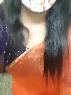 Snapshot of mouni499 chatting on 11-02-25, 08:17 mouni499 online show from 11-02-25, 08:17